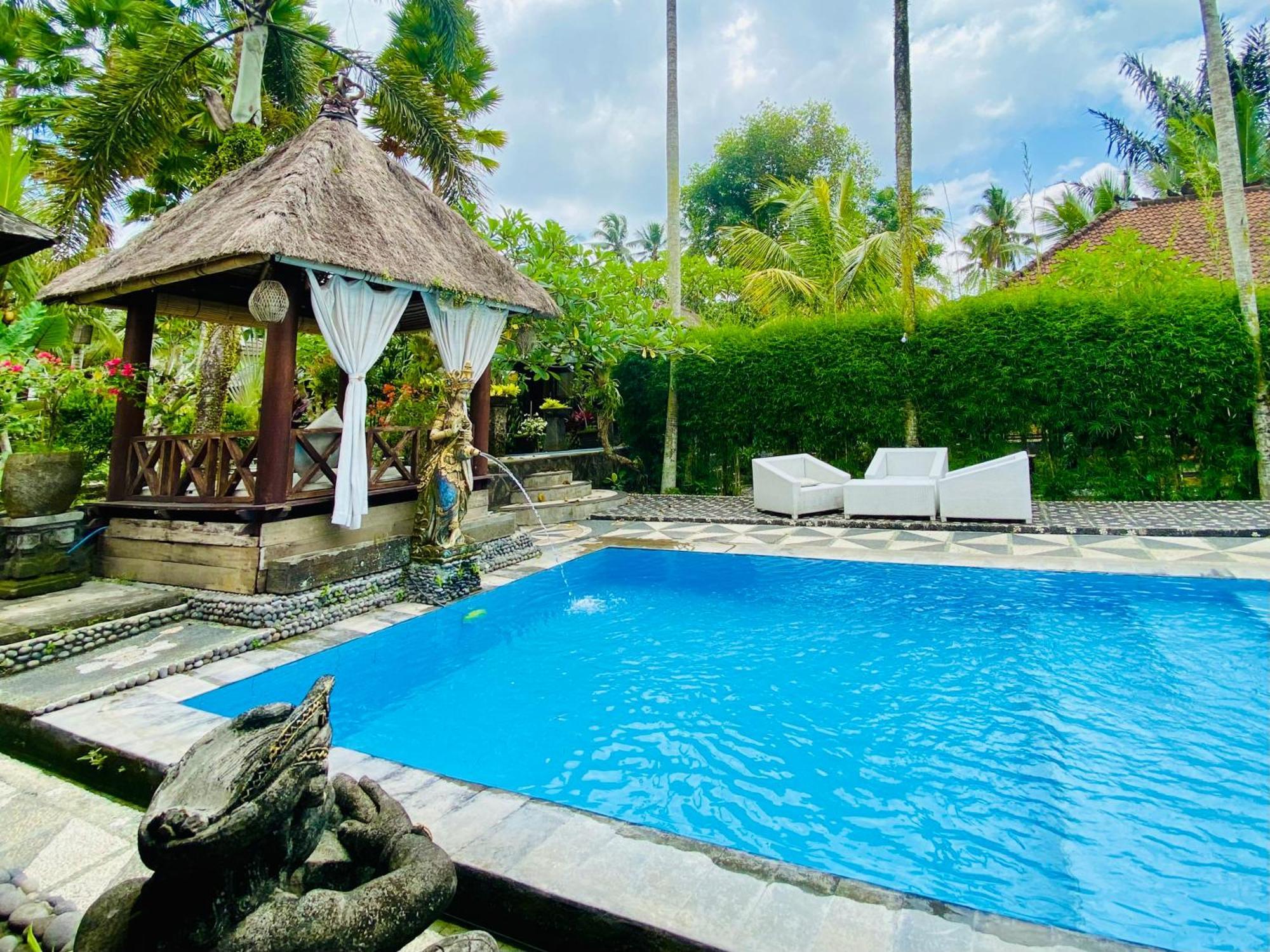 Dong Loka Guesthouse Bali Carangsari Exterior foto