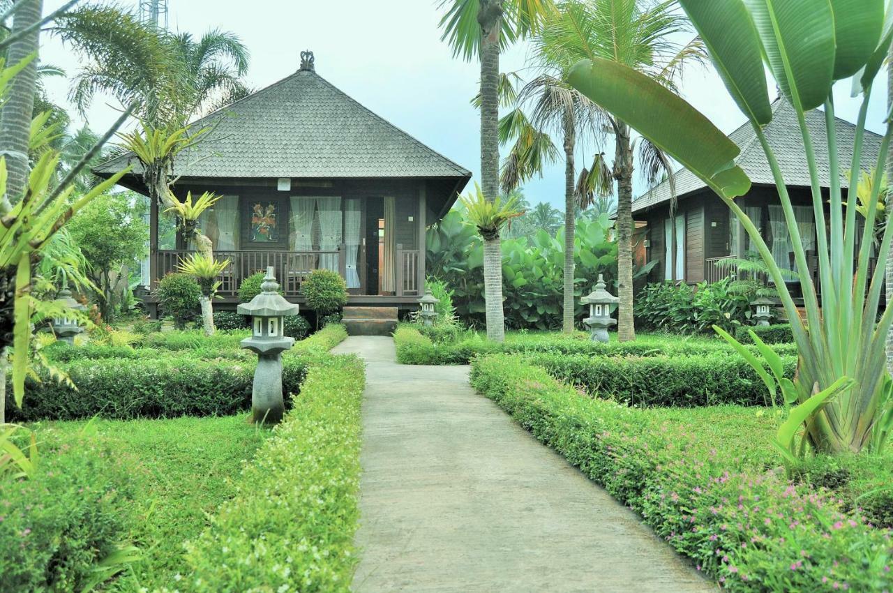 Dong Loka Guesthouse Bali Carangsari Exterior foto