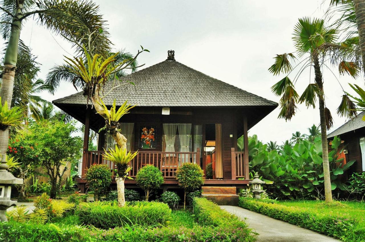 Dong Loka Guesthouse Bali Carangsari Exterior foto